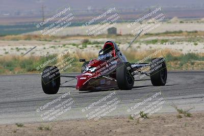 media/Apr-29-2023-CalClub SCCA (Sat) [[cef66cb669]]/Group 2/Qualifiying/